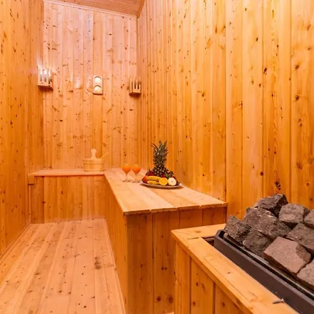 Kalkanda Hamam Sauna Ve Jakuzili Golf Каш